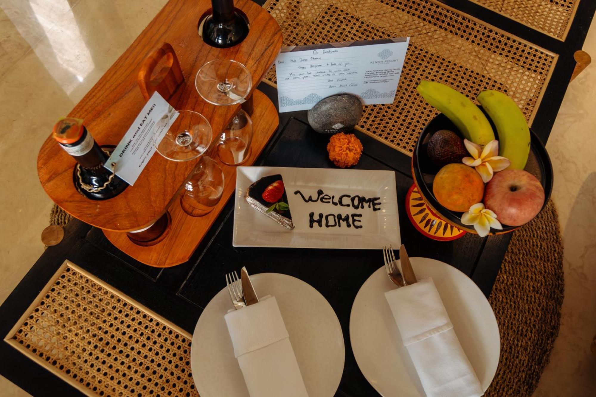 Astera Luxury Resort & Spa Canggu By Ini Vie Hospitality Eksteriør bilde